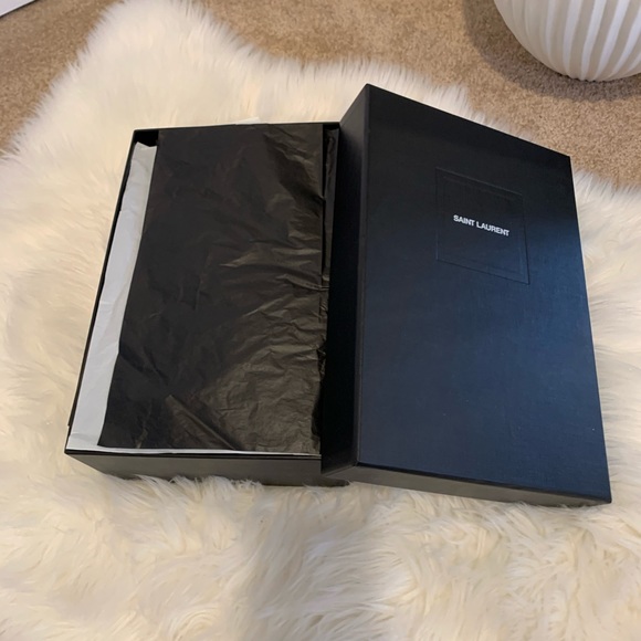 NEVER WORN, BRAND NEW White YSL pumps! - Picture 6 of 6